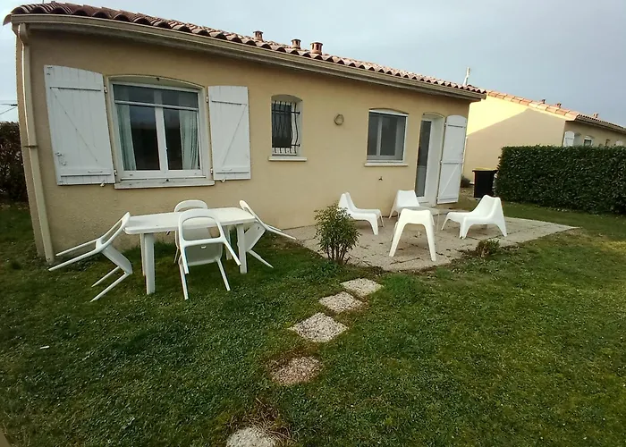 2 En Rez-de-jardin Lägenhet